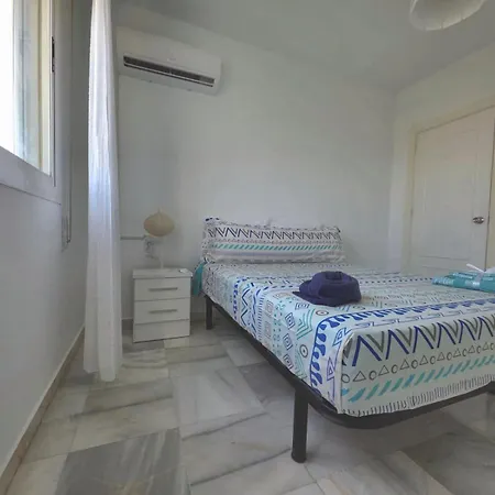 Apartamento Buenavista - 2-bedroom For 4 With Sea-view Terrace And Ac - Free Street Parking