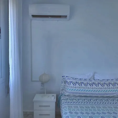 Buenavista - 2-bedroom For 4 With Sea-view Terrace And Ac - Free Street Parking *