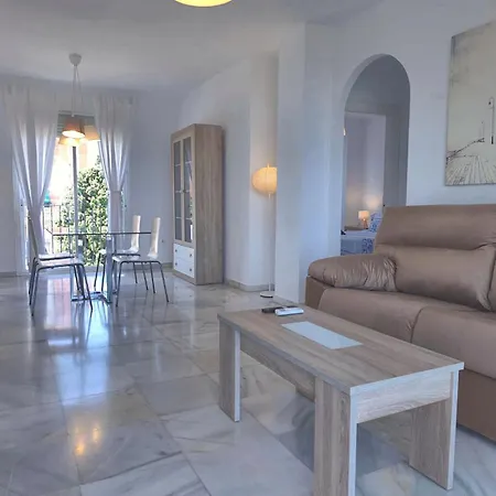 Buenavista - 2-bedroom For 4 With Sea-view Terrace And Ac - Free Street Parking *