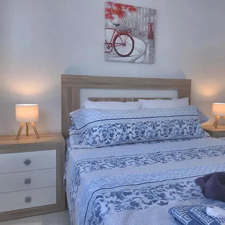 Apartamento Buenavista - 2-bedroom For 4 With Sea-view Terrace And Ac - Free Street Parking *