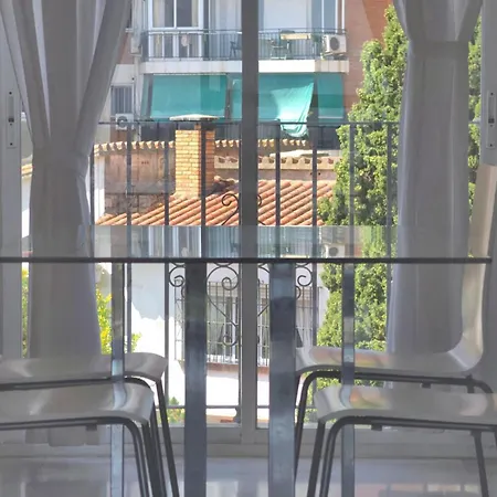 Apartamento Buenavista - 2-bedroom For 4 With Sea-view Terrace And Ac - Free Street Parking *