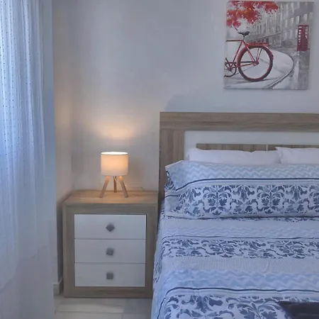 Apartamento Buenavista - 2-bedroom For 4 With Sea-view Terrace And Ac - Free Street Parking